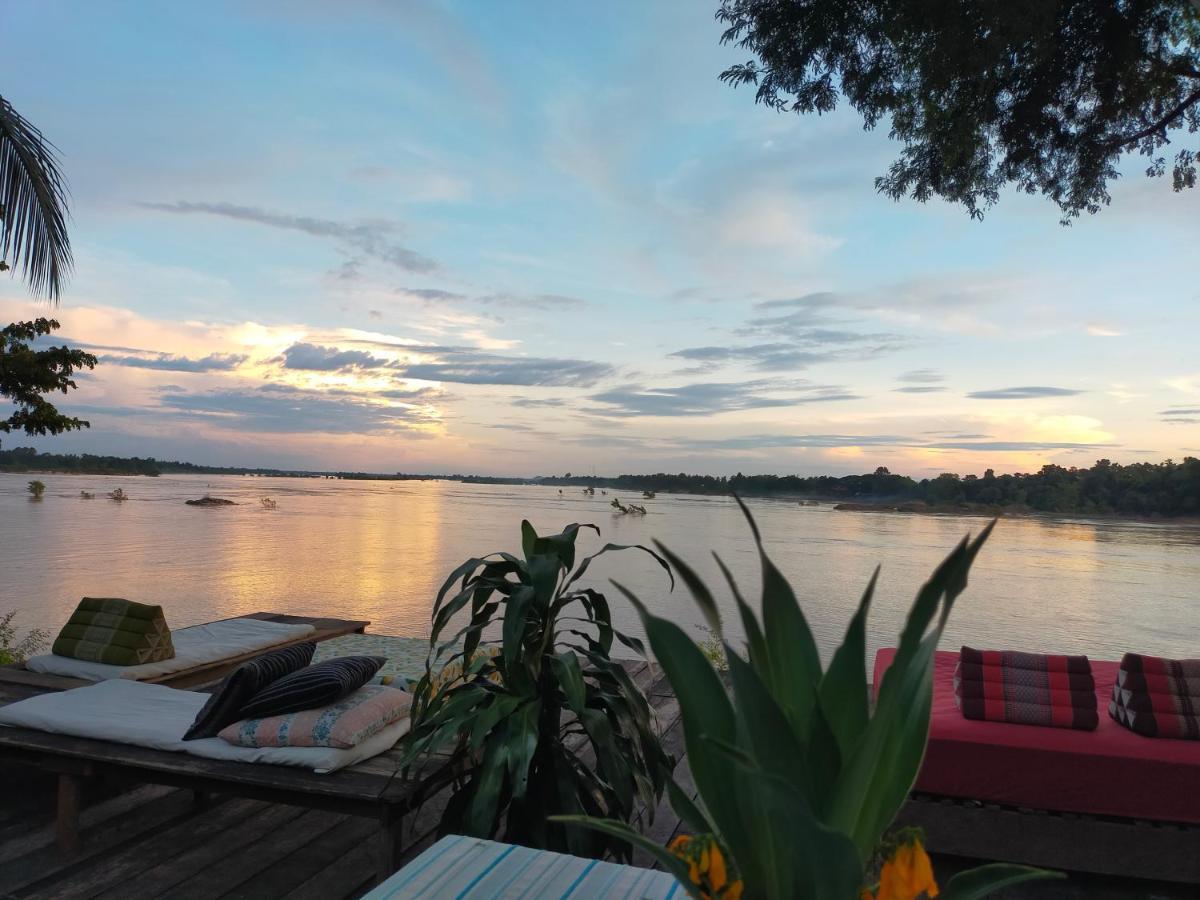 Pomelo Restaurant And Guesthouse- Serene Bliss, Life In The Tranquil Southend Of Laos Ban Khon Exterior photo